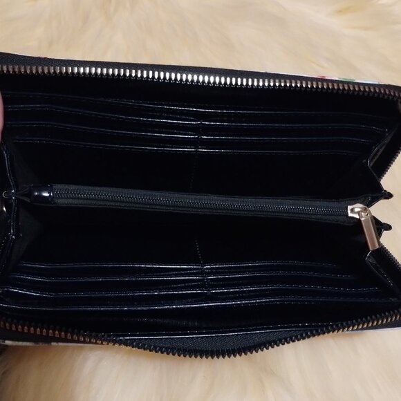 Betsey Johnson Floral Clutch Wristlet - Picture 10 of 10